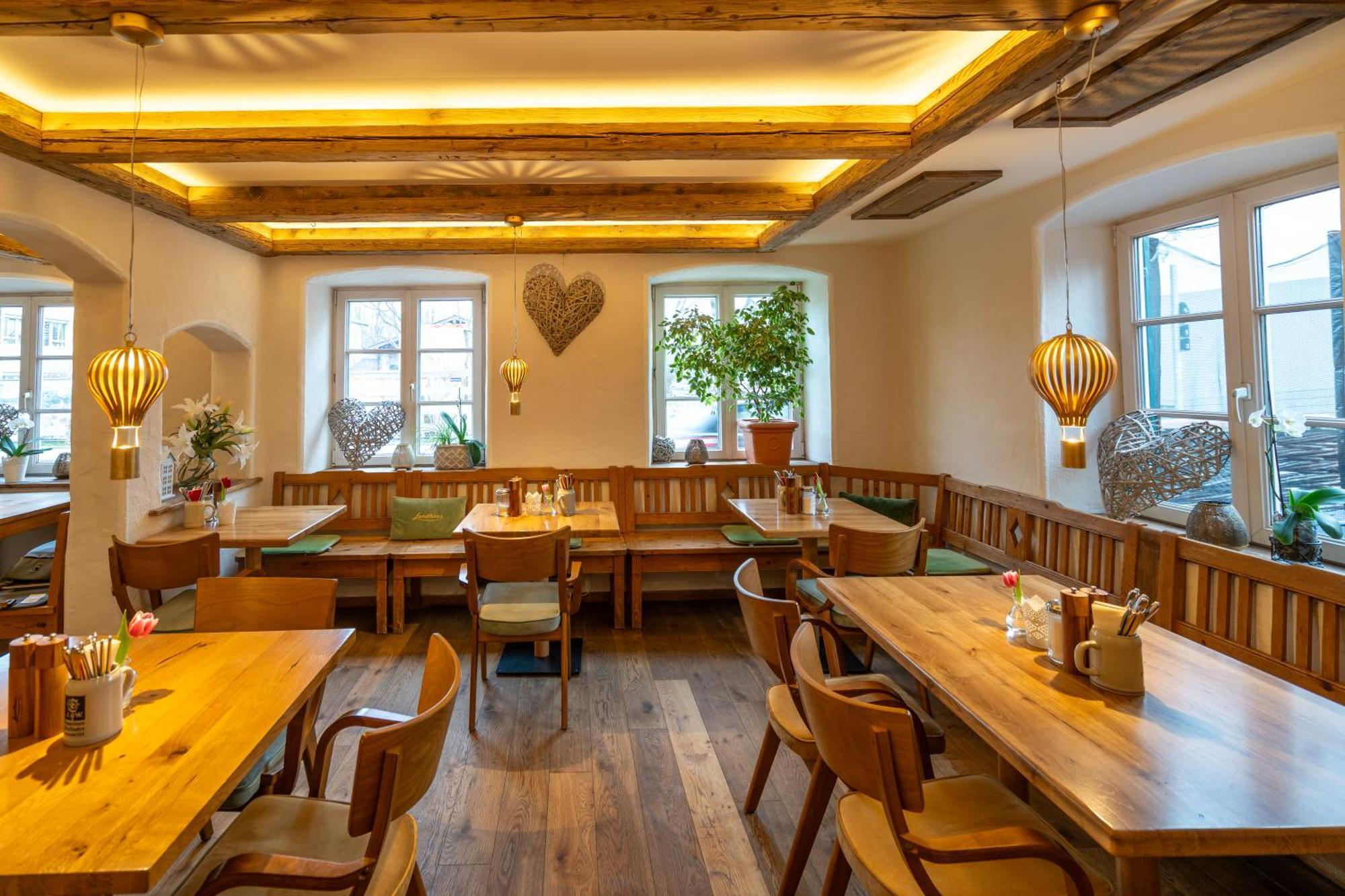 Landhaus Café Restaurant&Hotel Wolfratshausen Exterior foto