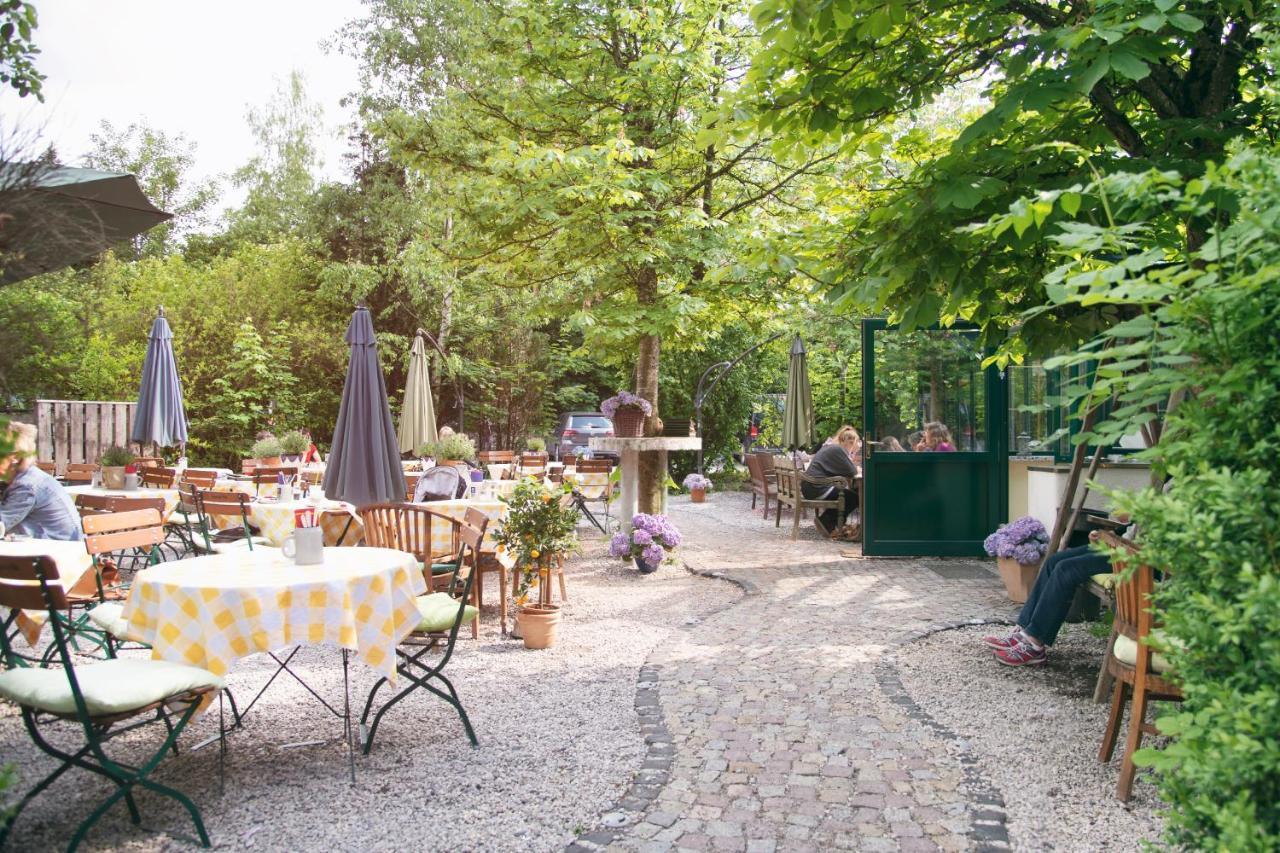 Landhaus Café Restaurant&Hotel Wolfratshausen Exterior foto